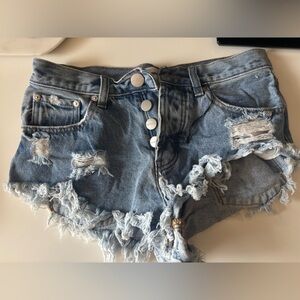 Super down shorts size 26, low rise